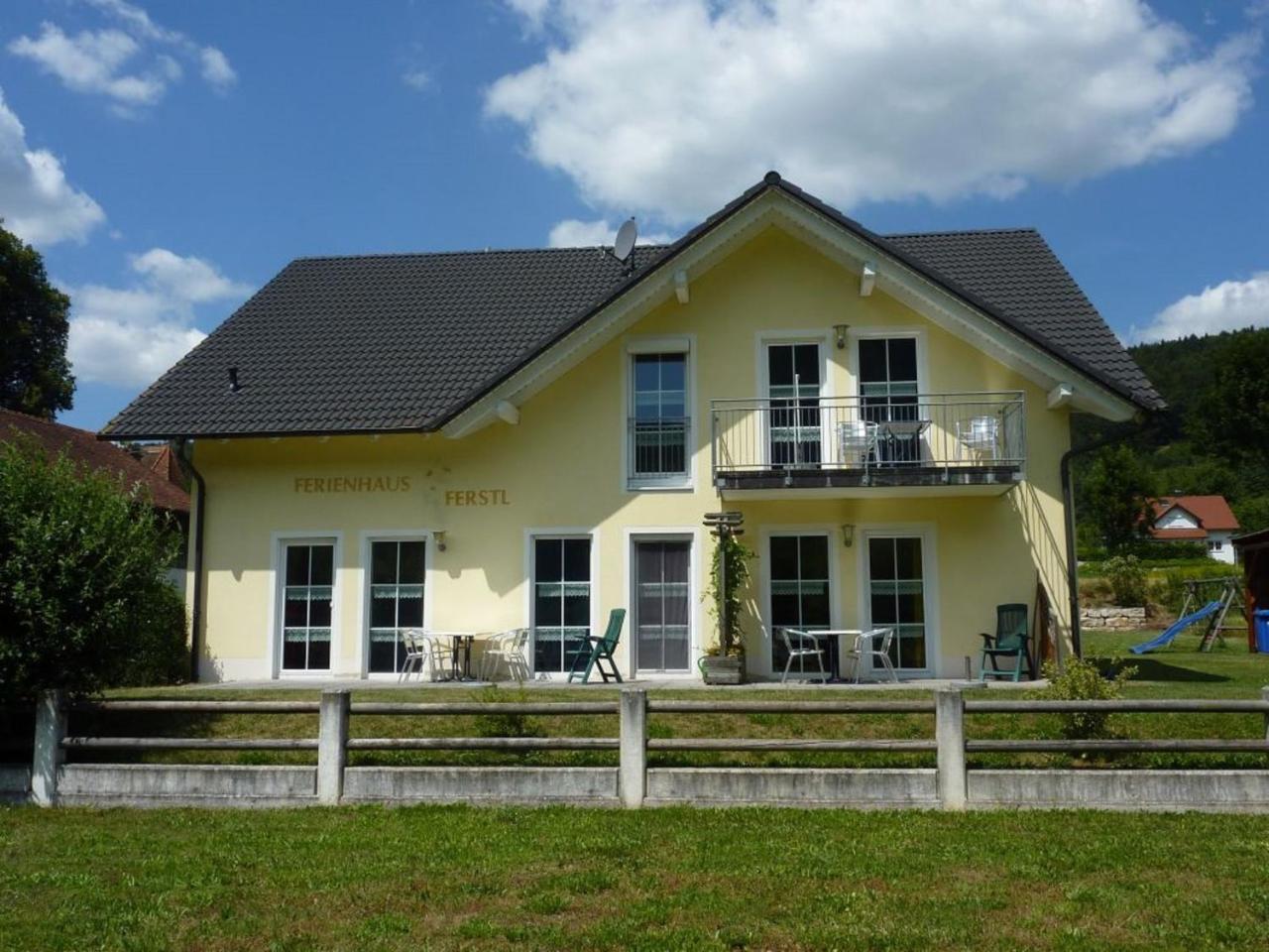Ferienwohnung Ferstl รีเดนแบร์ก ภายนอก รูปภาพ